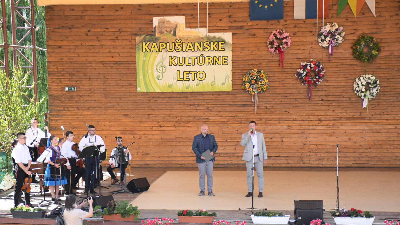 20. ročník Kapušianskych folklórnych dní NEDEĹA 15. 6. 2025 20. ročník Kapušianskych folklórnych dní NEDEĹA 15. 6. 2025 Park sv. Cyrila a Metoda Kapušany